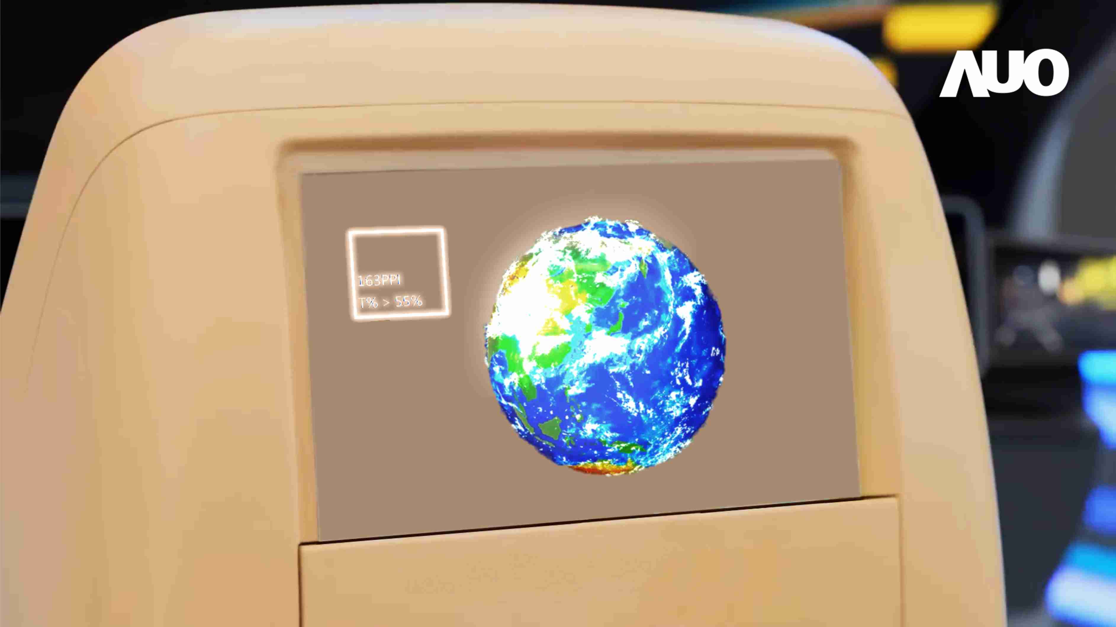 NG大舞台突破设计与制程挑战，，，，推出全球最高分辨率163ppi的13.5吋透明Micro LED面板，，，，并积极布局智能车市场，，，，以期拓展透明显示应用的可能性