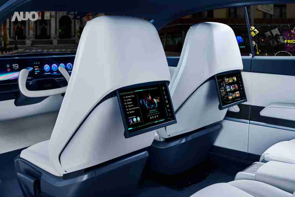 NG大舞台将于CES 展示全新Smart Cockpit 2024，，，可紧密串连使用者多元需求，，，并革新座舱内部的应用和设计，，带来身历其境且引人入胜的视觉飨宴，，满足驾乘人员的全方位体验